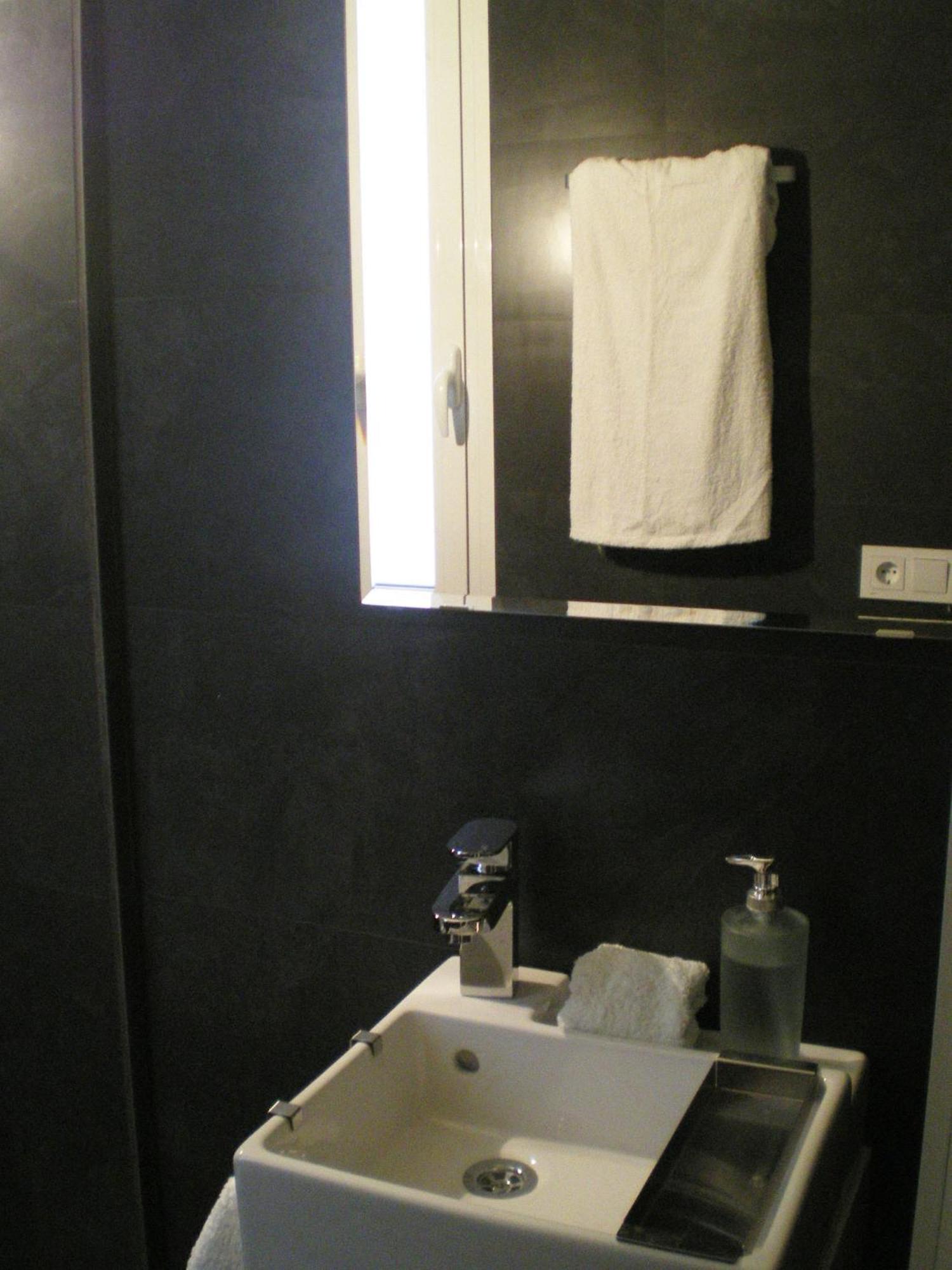 Apartamentos Murallas De Sevilla Exteriör bild